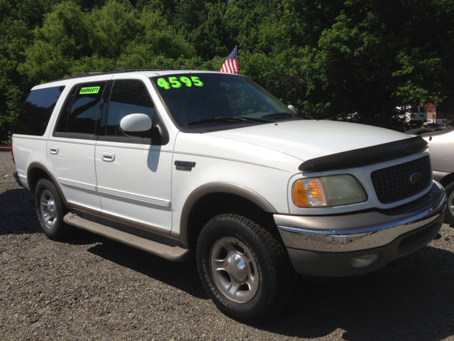 2001 Ford Expedition E320 - Extra Sharp