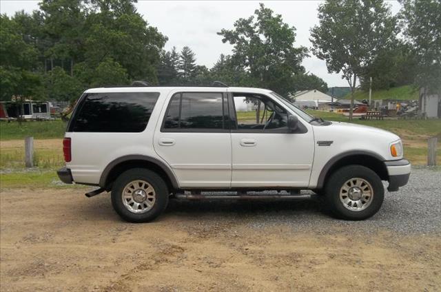 2001 Ford Expedition ESi