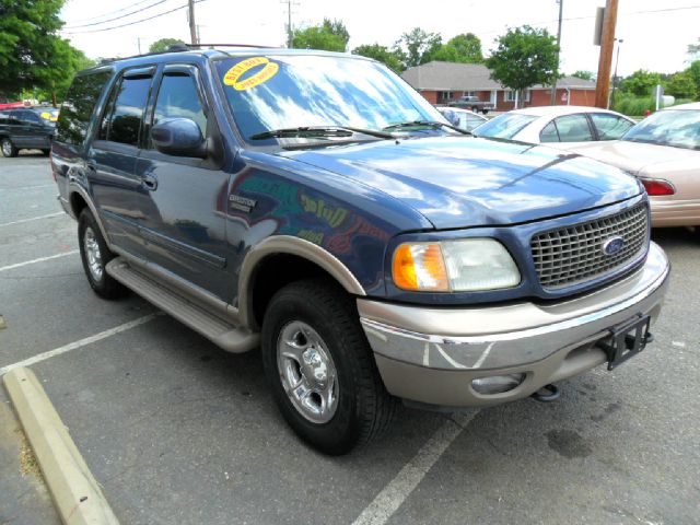 2002 Ford Expedition E320 - Extra Sharp