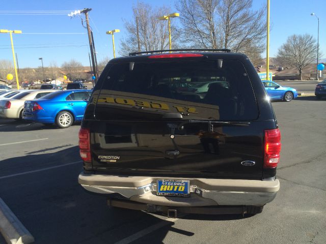 2002 Ford Expedition E320 - Extra Sharp