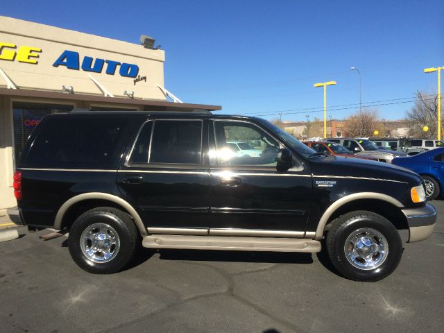 2002 Ford Expedition E320 - Extra Sharp