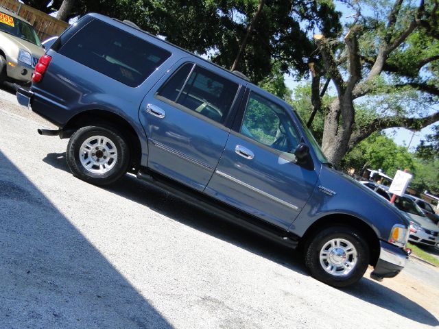 2002 Ford Expedition LS Flex Fuel 4x4 This Is One Of Our Best Bargains