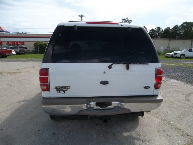 2002 Ford Expedition E320 - Extra Sharp