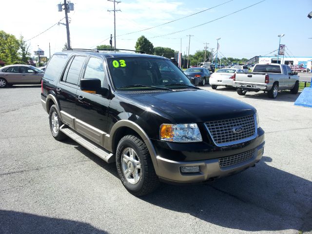2003 Ford Expedition E320 - Extra Sharp