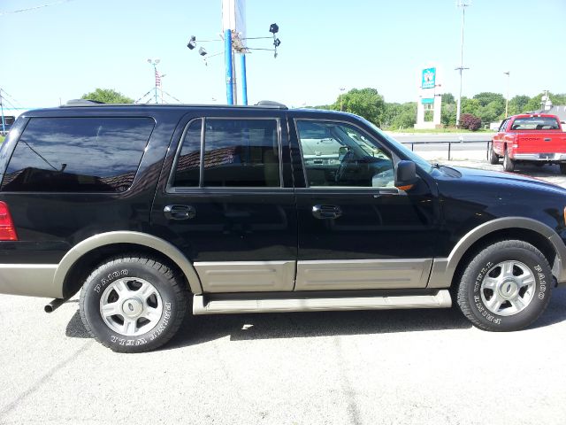 2003 Ford Expedition E320 - Extra Sharp