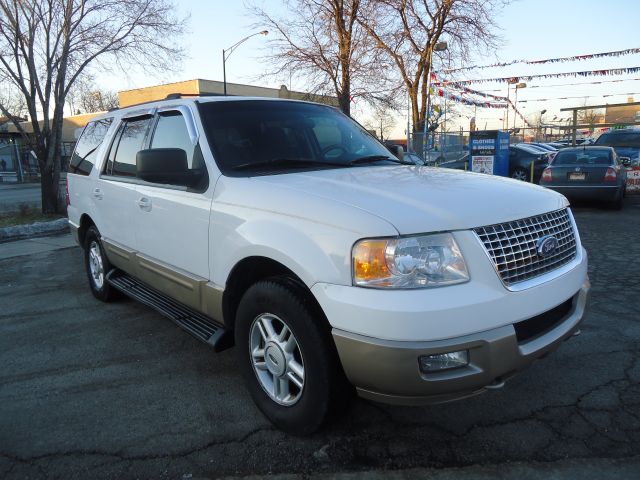 2003 Ford Expedition MOON BOSE Quads