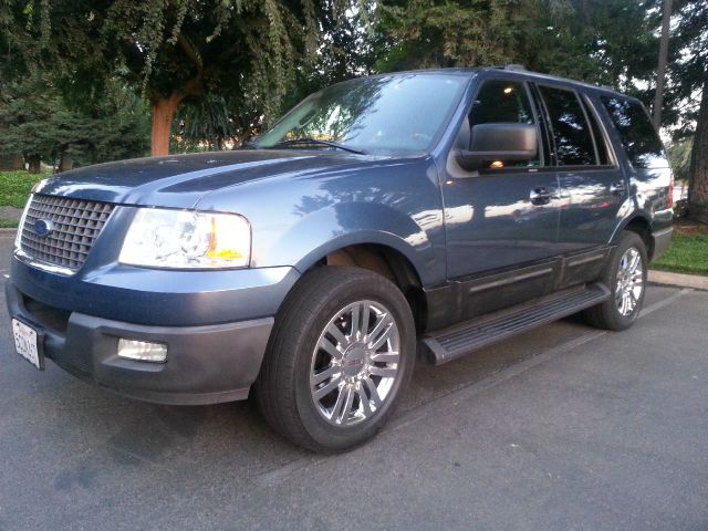 2003 Ford Expedition 2dr HB Man Spec