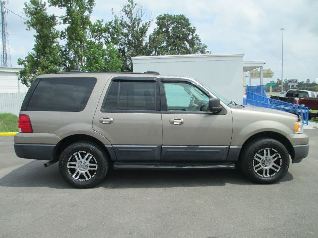 2003 Ford Expedition 2dr HB Man Spec