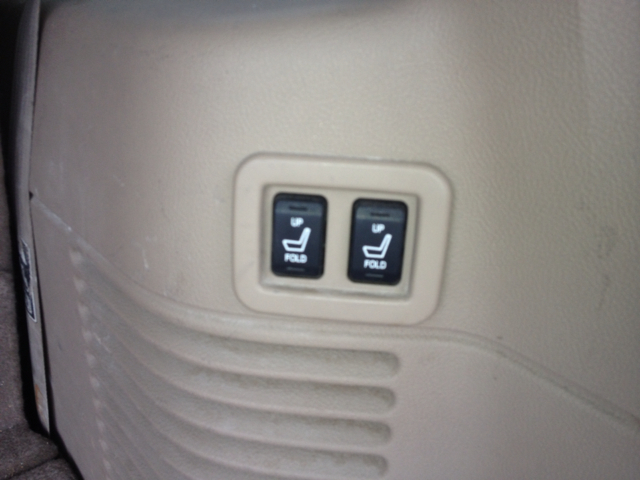 2003 Ford Expedition E320 - Extra Sharp