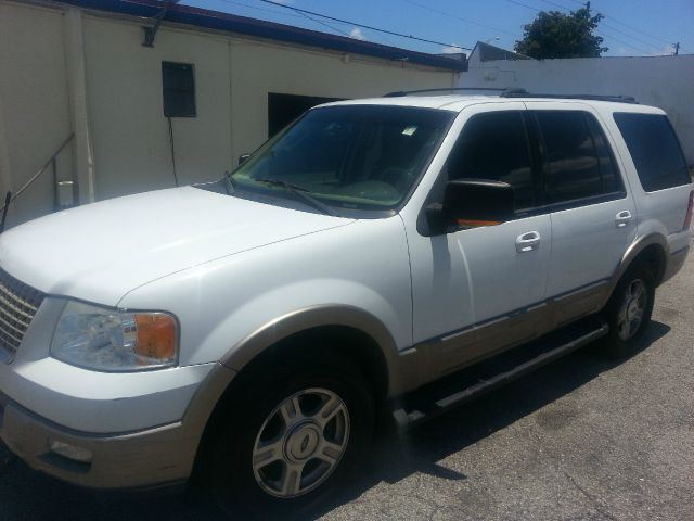 2003 Ford Expedition MOON BOSE Quads