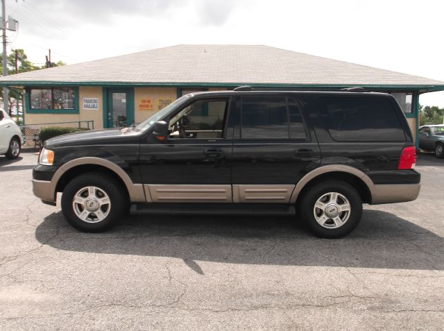 2003 Ford Expedition 2dr HB Man Spec