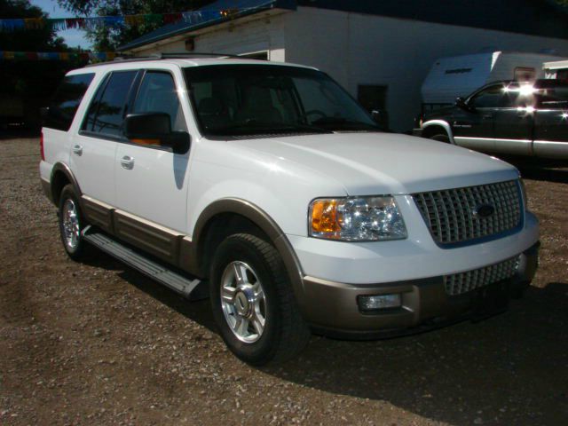 2003 Ford Expedition E320 - Extra Sharp
