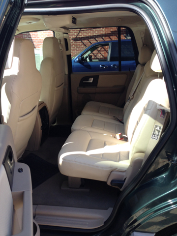 2003 Ford Expedition MOON BOSE Quads