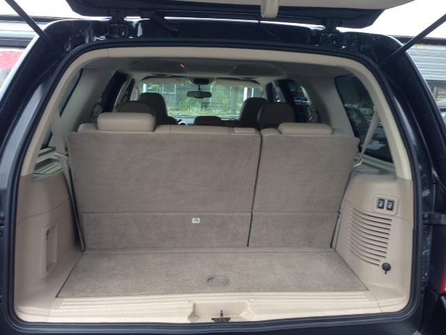 2003 Ford Expedition E320 - Extra Sharp