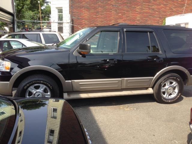 2003 Ford Expedition E320 - Extra Sharp