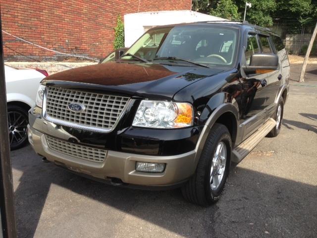 2003 Ford Expedition E320 - Extra Sharp