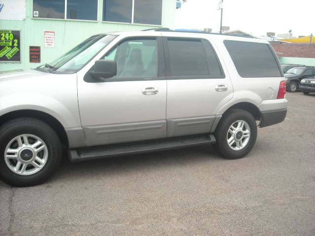 2003 Ford Expedition 2dr HB Man Spec