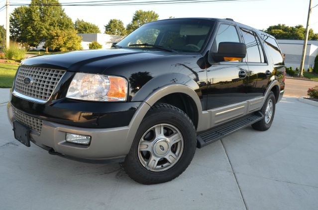 2003 Ford Expedition E320 - Extra Sharp