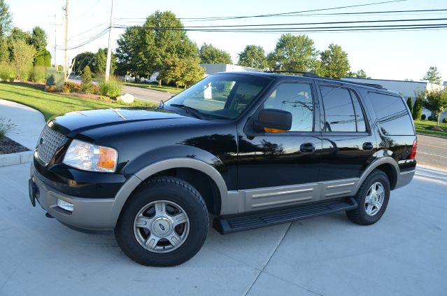 2003 Ford Expedition E320 - Extra Sharp