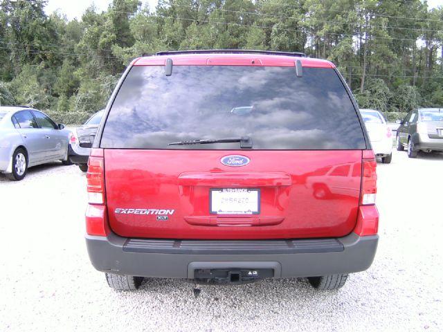 2003 Ford Expedition 2dr HB Auto (GS)