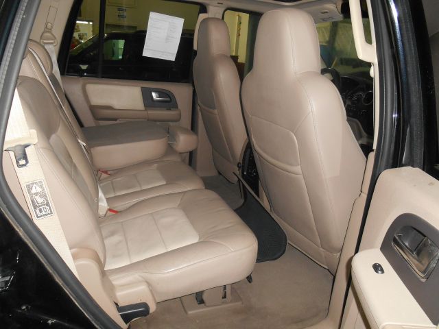 2003 Ford Expedition E320 - Extra Sharp