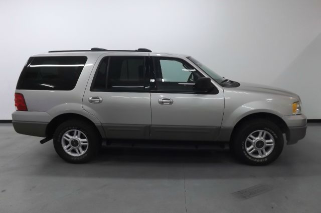 2003 Ford Expedition 2dr HB Man Spec