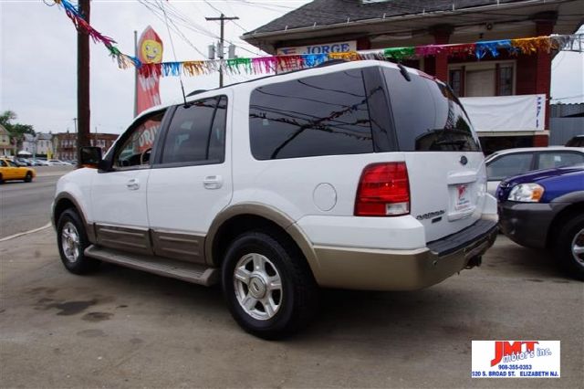 2003 Ford Expedition 2dr HB Man Spec