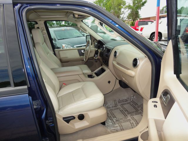 2003 Ford Expedition MOON BOSE Quads