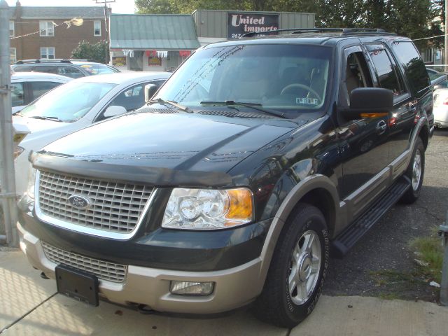 2003 Ford Expedition E320 - Extra Sharp
