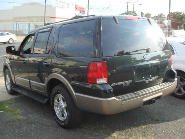 2003 Ford Expedition E320 - Extra Sharp