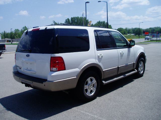 2003 Ford Expedition E320 - Extra Sharp