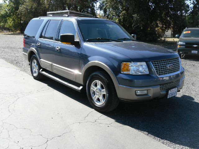 2003 Ford Expedition E320 - Extra Sharp