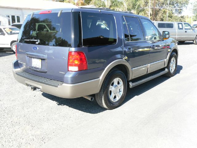 2003 Ford Expedition E320 - Extra Sharp