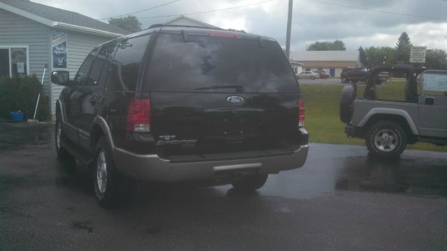2003 Ford Expedition E320 - Extra Sharp