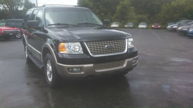 2003 Ford Expedition E320 - Extra Sharp