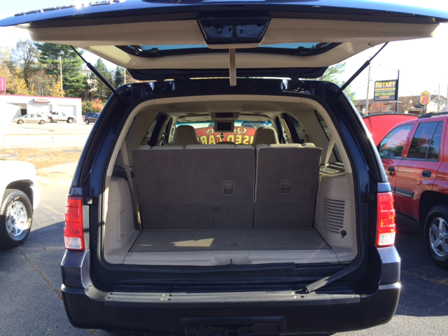 2003 Ford Expedition 2dr HB Auto (GS)