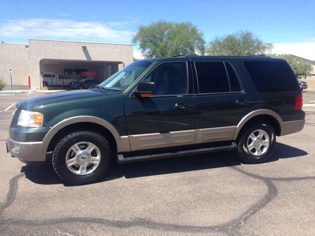2003 Ford Expedition E320 - Extra Sharp