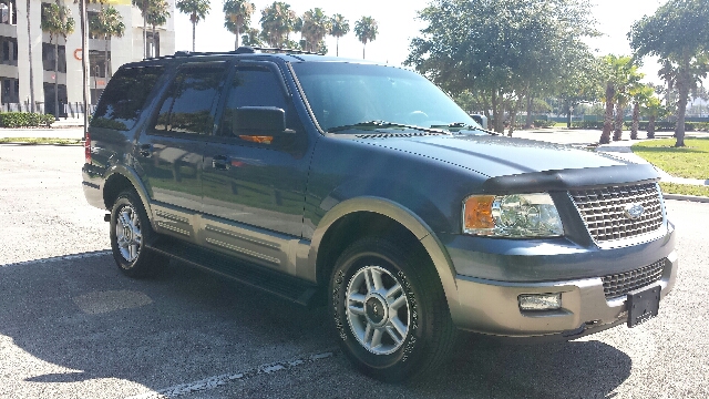 2003 Ford Expedition 2dr HB Man Spec