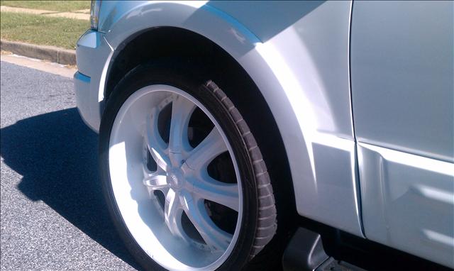 2003 Ford Expedition 2WD Crew Cab SLE1