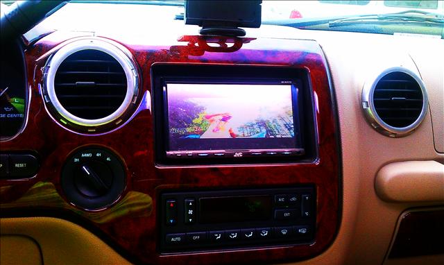 2003 Ford Expedition 2WD Crew Cab SLE1