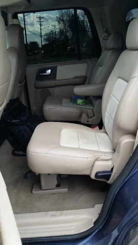 2003 Ford Expedition E320 - Extra Sharp