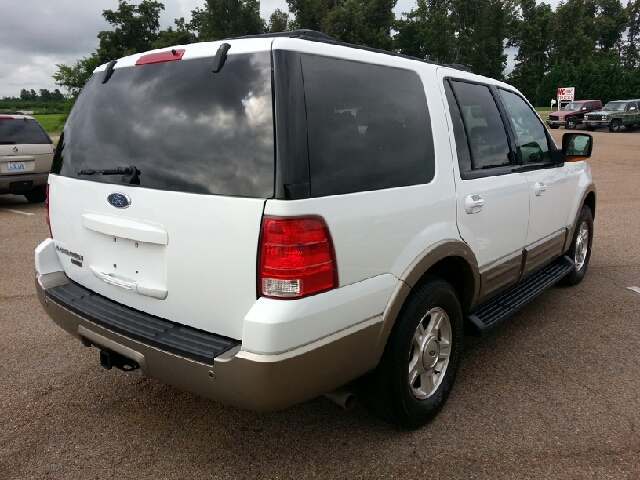 2003 Ford Expedition MOON BOSE Quads