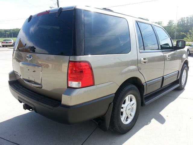 2003 Ford Expedition R1