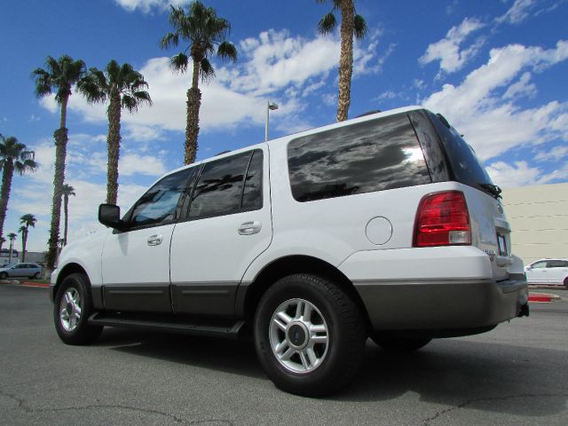 2003 Ford Expedition 2dr HB Auto (GS)