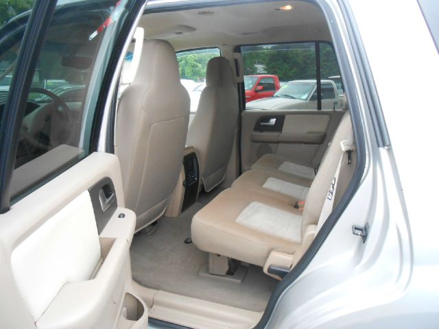 2003 Ford Expedition MOON BOSE Quads