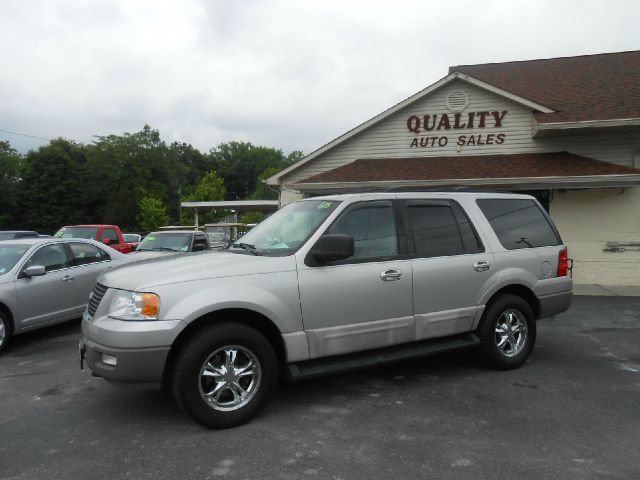 2003 Ford Expedition MOON BOSE Quads