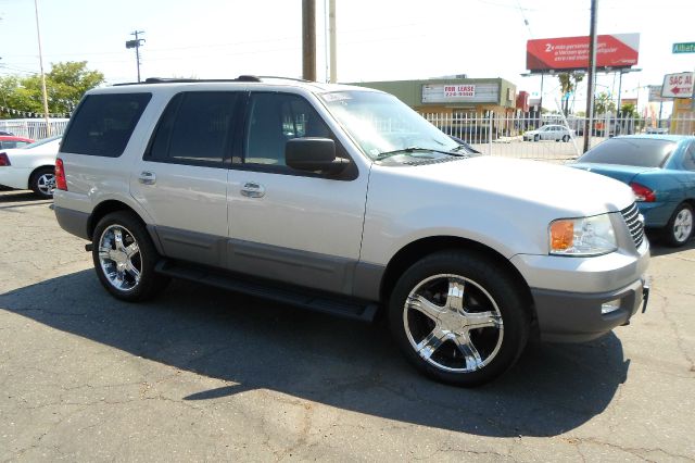 2003 Ford Expedition 1500 4WD 4x4 SUV