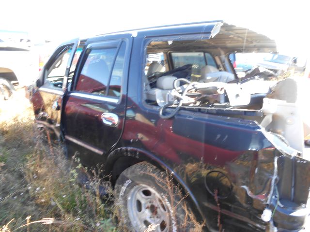 2003 Ford Expedition Unknown