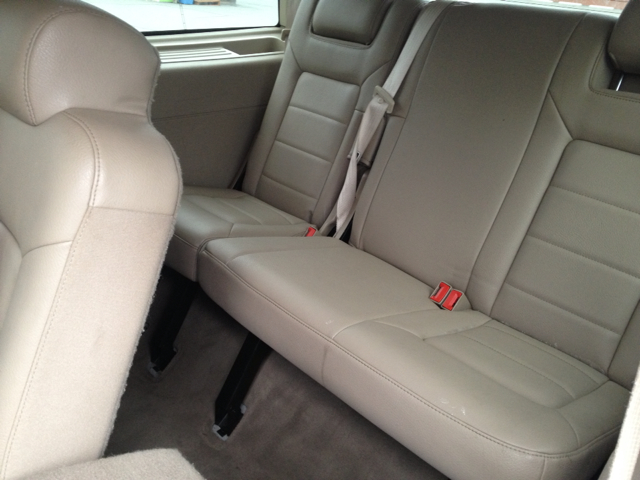 2003 Ford Expedition 2dr HB Auto (GS)