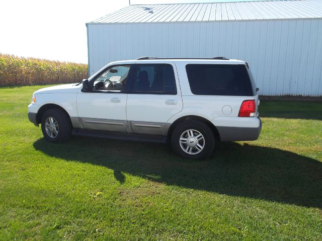 2003 Ford Expedition MOON BOSE Quads